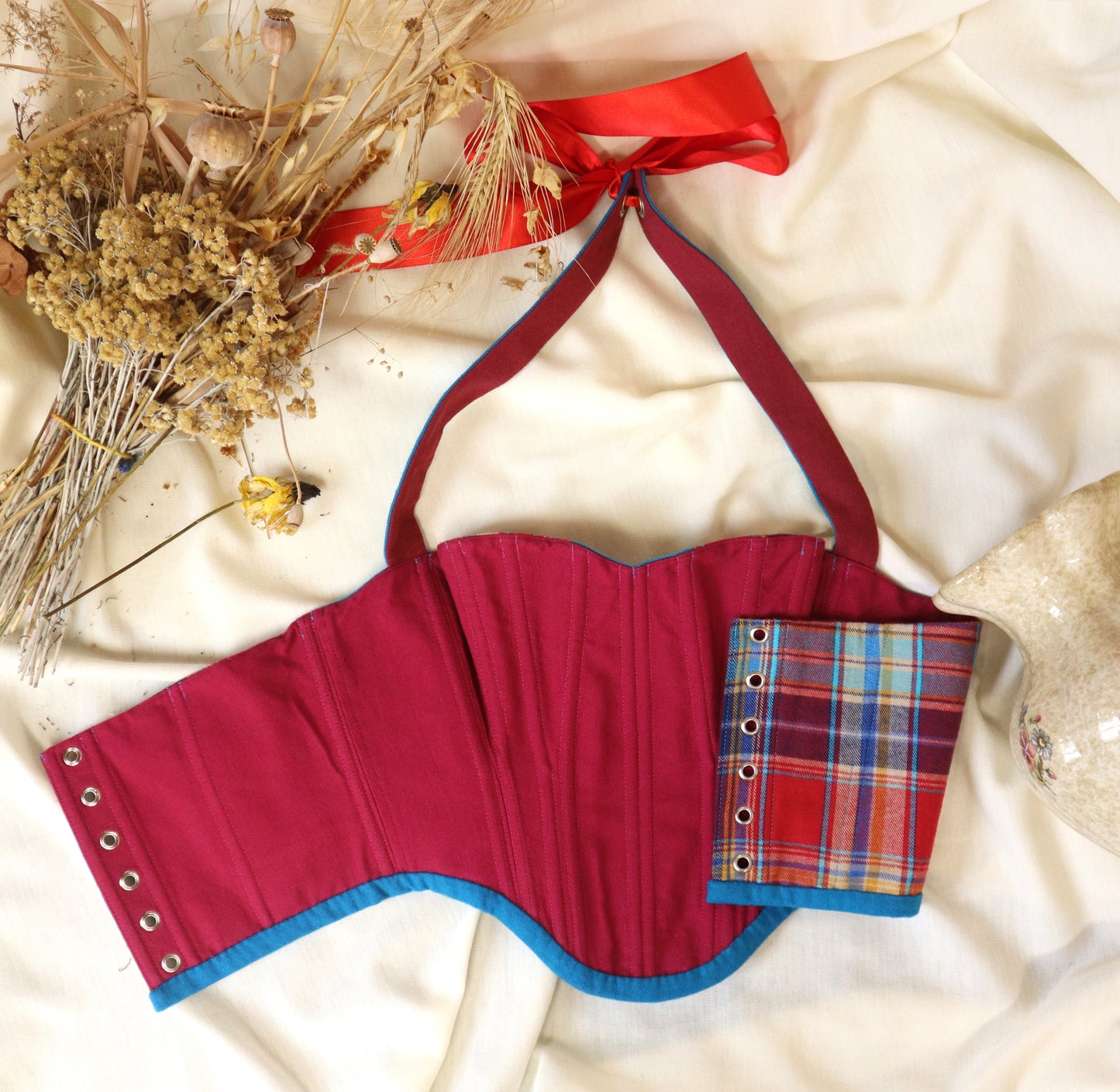 Le Corset Tartan |  Dos nu