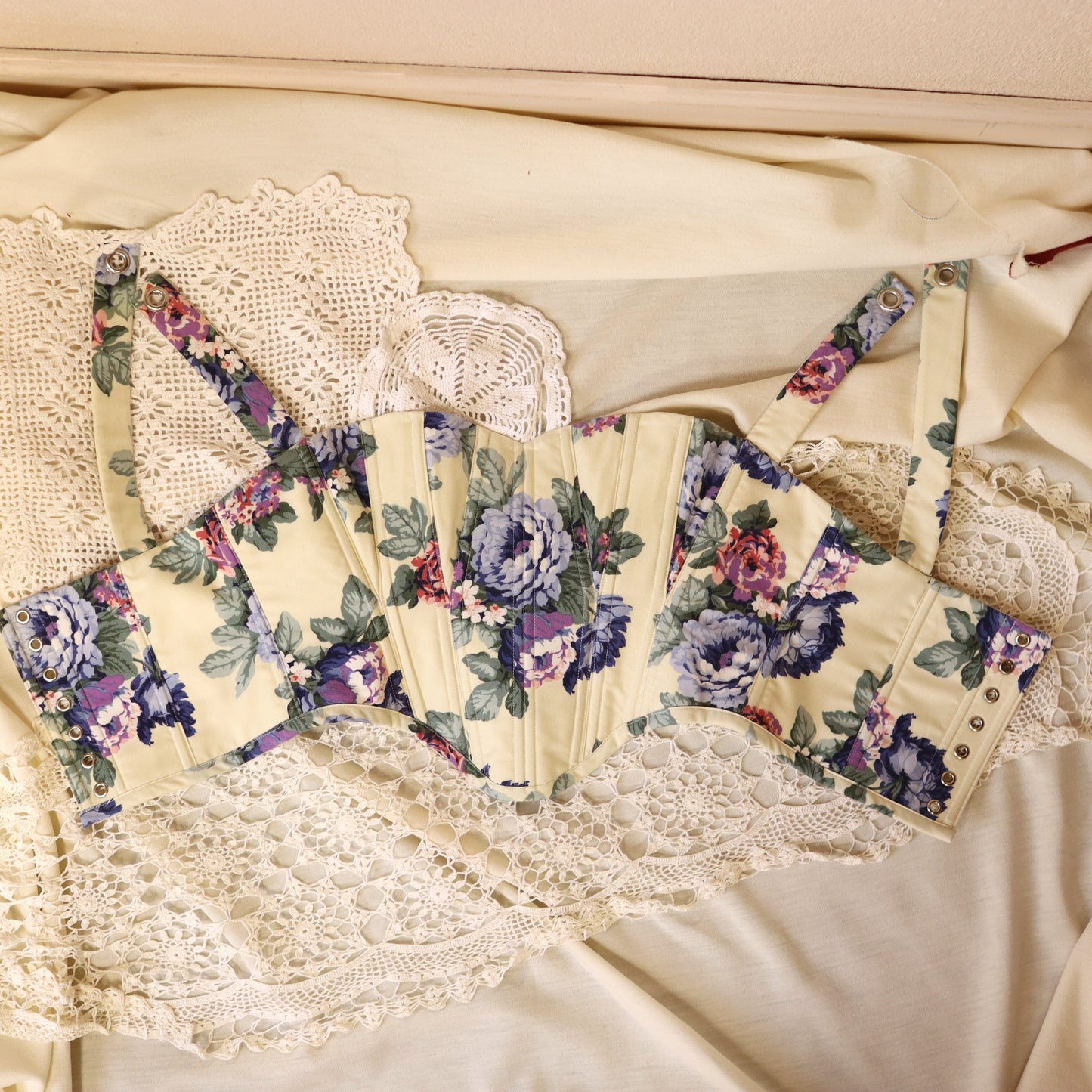 Le Corset Pivoine | Sur commande